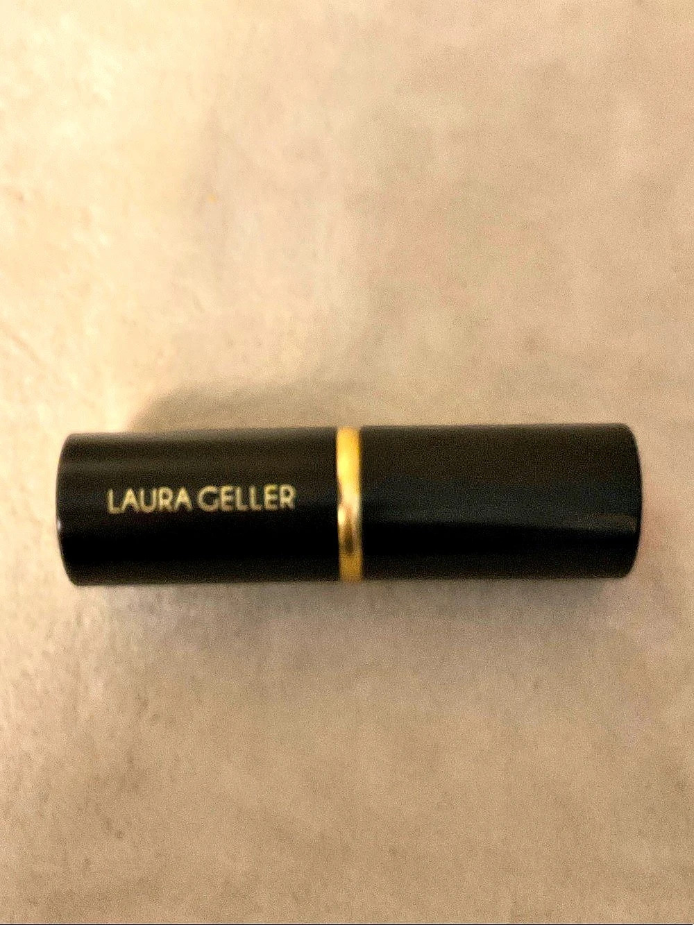 Laura Geller Retractable Airbrush Kabuki Brush Black & Gold